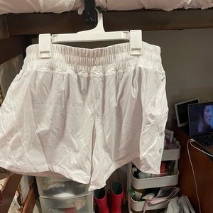 Lululemon mid ride track that short